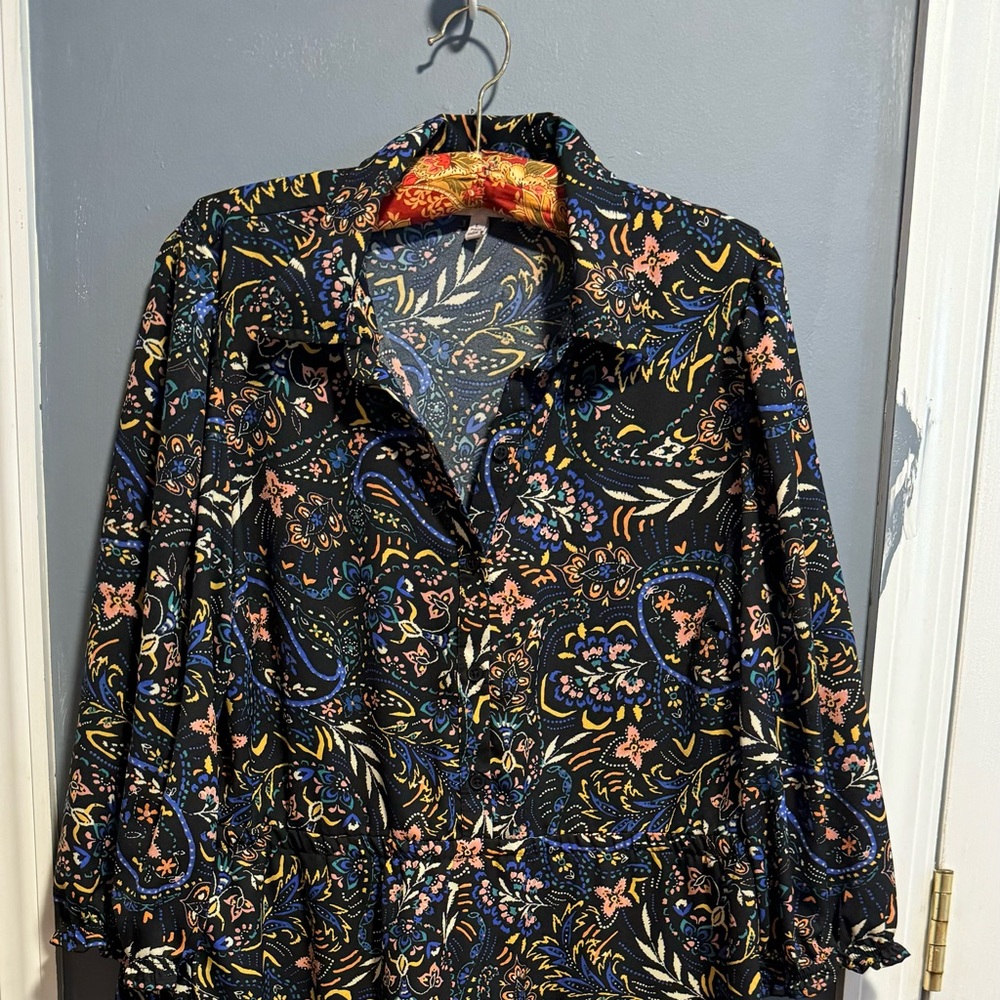 Floral dress. Made in India. Harlow & Rose. Size L. Polyester. - Picture 1 of 2